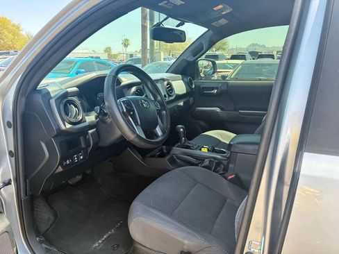 Used 2017 Toyota Tacoma TRD Off-Road w/ Tow Package RWD image 15