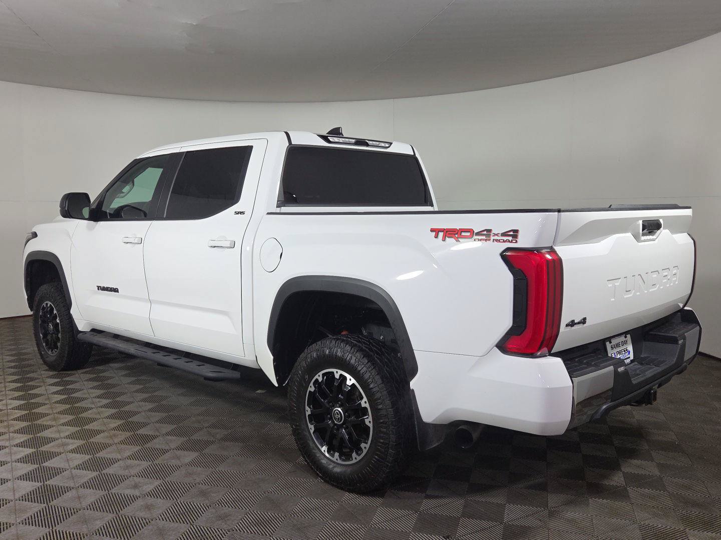 Used 2024 Toyota Tundra SR5 w/ TRD Off-Road Package AWD/4WD image 4