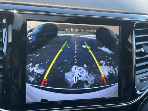 Certified 2021 Jeep Grand Cherokee Overland image 28