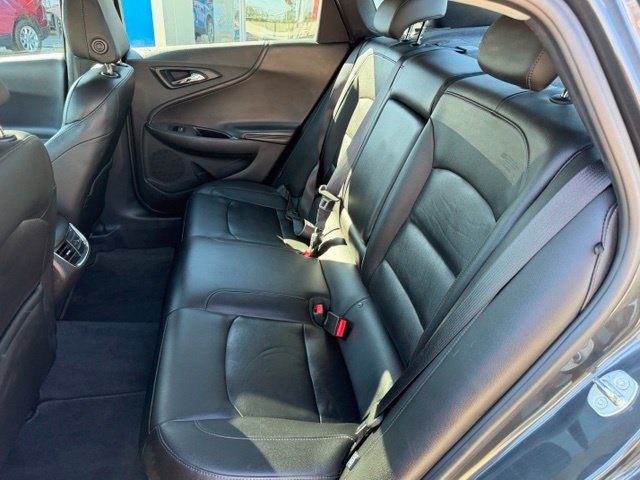Certified 2017 Chevrolet Malibu LT w/ Leather Package FWD image 28