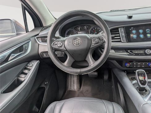 Used 2019 Buick Enclave Essence AWD/4WD image 20