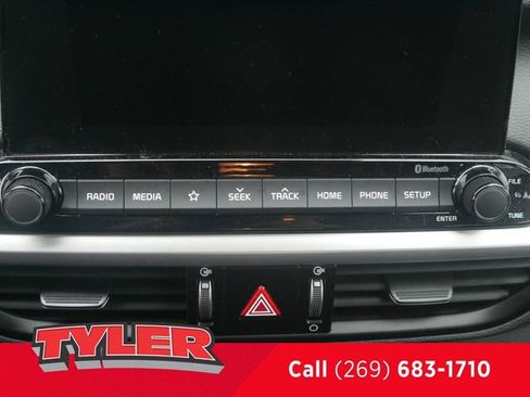 Used 2021 Kia Forte LXS image 28