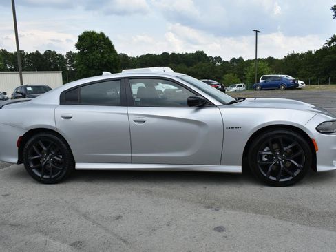 Used 2021 Dodge Charger R/T w/ Harman/Kardon Audio Group RWD image 5