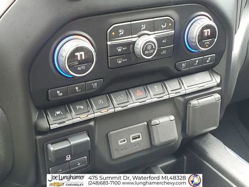 Used 2020 Chevrolet Silverado 1500 LTZ w/ LTZ Plus Package AWD/4WD image 20