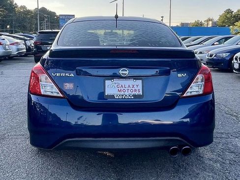 Used 2018 Nissan Versa SV image 5