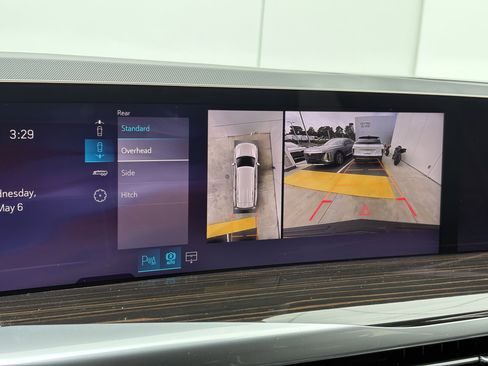 New 2026 Cadillac Escalade Luxury AWD/4WD image 25