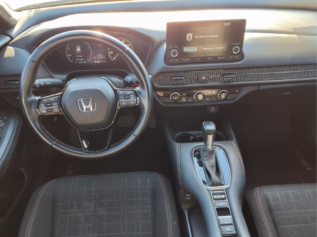 Certified 2025 Honda HR-V Sport image 12