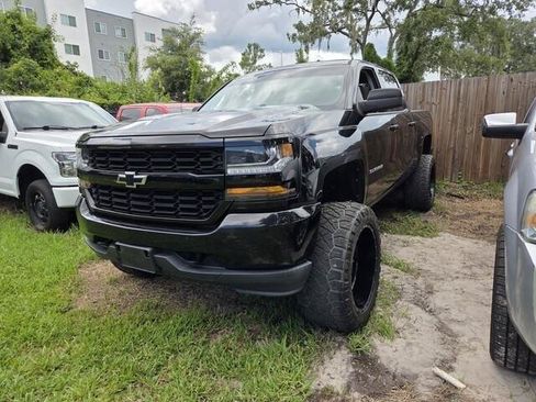 Used 2018 Chevrolet Silverado 1500 Custom AWD/4WD image 3