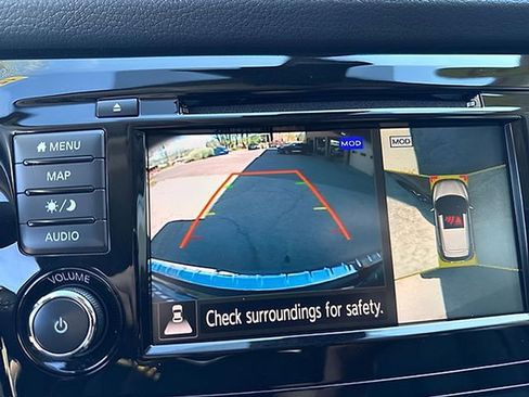 Used 2022 Nissan Rogue Sport SL AWD/4WD image 30