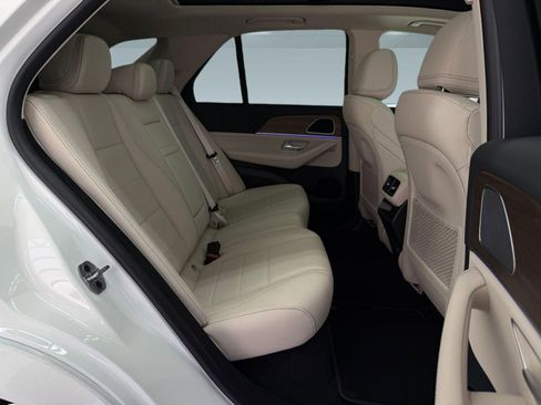 New 2026 Mercedes-Benz GLE 450 4MATIC image 23