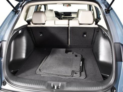 Certified 2023 Honda HR-V LX image 47