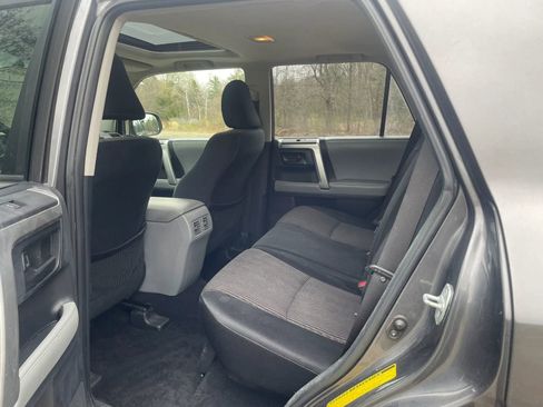 Used 2012 Toyota 4Runner SR5 w/ Convenience Pkg AWD/4WD image 20