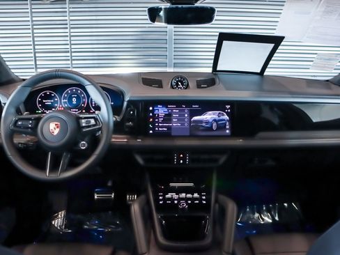 Certified 2026 Porsche Cayenne GTS image 14