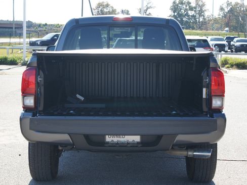 Used 2023 Toyota Tacoma SR w/ SR Convenience Package image 14