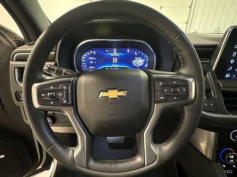 Used 2023 Chevrolet Tahoe LT w/ Luxury Package AWD/4WD image 39