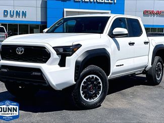 Used 2024 Toyota Tacoma TRD Off-Road AWD/4WD video 1