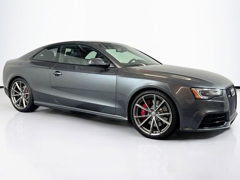Used 2015 Audi RS 5 Coupe w/ Black Optic Plus Package image 3