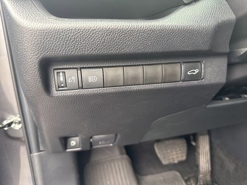 Used 2024 Toyota RAV4 XSE image 19