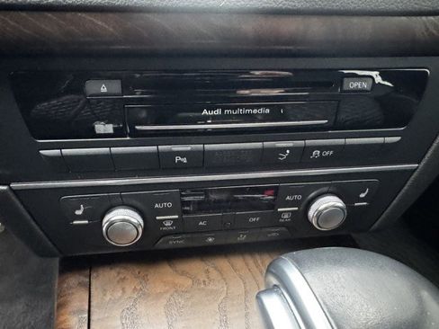 Used 2013 Audi S7 Prestige image 24