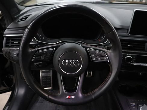 Used 2019 Audi S4 Prestige w/ Prestige Package image 28