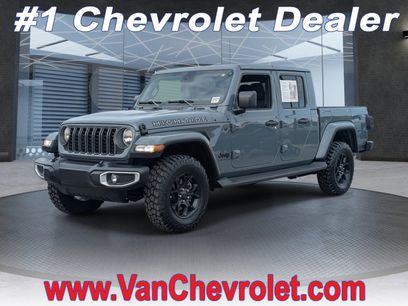 Used 2025 Jeep Gladiator High Tide