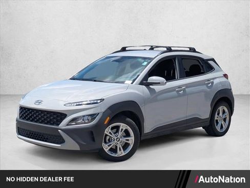 Used 2023 Hyundai Kona SEL FWD image 1