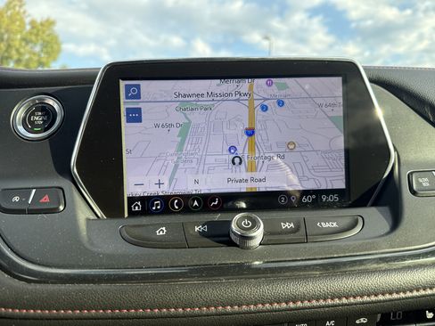 Used 2022 Chevrolet Blazer RS w/ Enhanced Convenience Package image 21