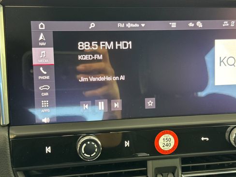 New 2026 Porsche Macan GTS AWD/4WD image 22