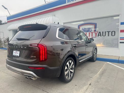 Used 2020 Kia Telluride S w/ S 8 Passenger Seating Package image 28