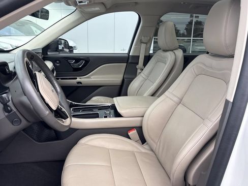 Certified 2022 Lincoln Aviator Reserve w/ Elements Package Plus RWD image 10