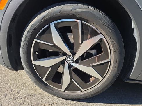 Used 2023 Volkswagen ID.4 Pro S RWD image 9