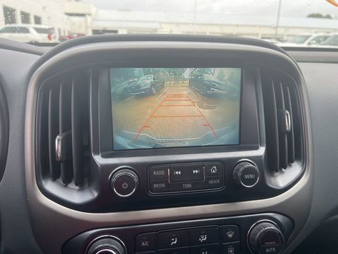 Used 2017 Chevrolet Colorado Z71 image 53