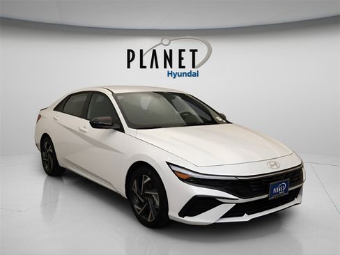 New 2026 Hyundai Elantra Sport image 1