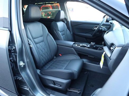 New 2026 Nissan Rogue Platinum w/ Platinum Premium Package image 29