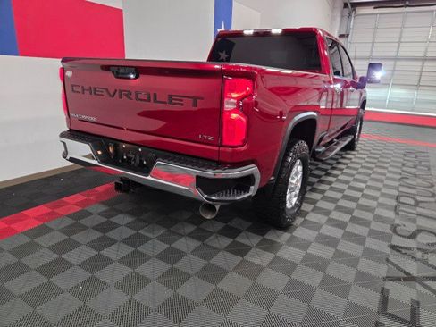 Used 2023 Chevrolet Silverado 2500 LTZ w/ Gooseneck/5TH Wheel Package AWD/4WD image 25