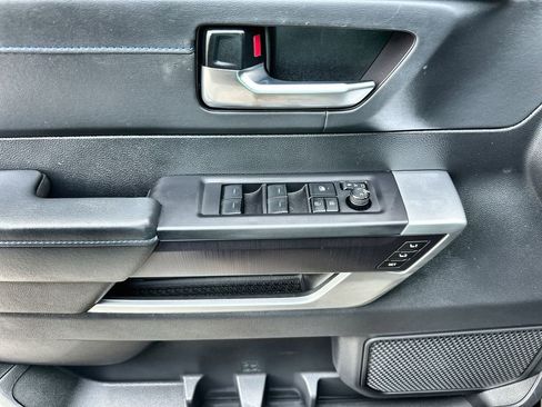 Used 2022 Toyota Tundra Platinum image 22