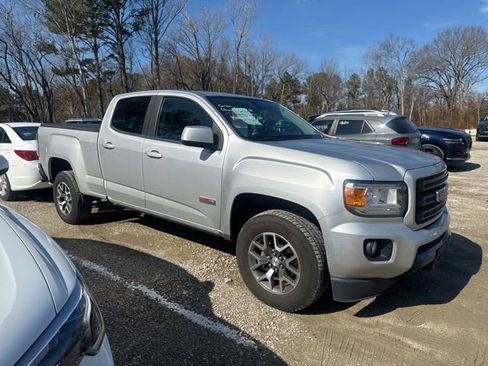 Used 2018 GMC Canyon All Terrain w/ Trailering Package image 10