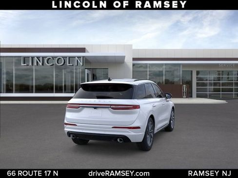 New 2026 Lincoln Corsair Grand Touring AWD/4WD image 9