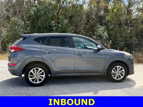 Used 2017 Hyundai Tucson SE image 12