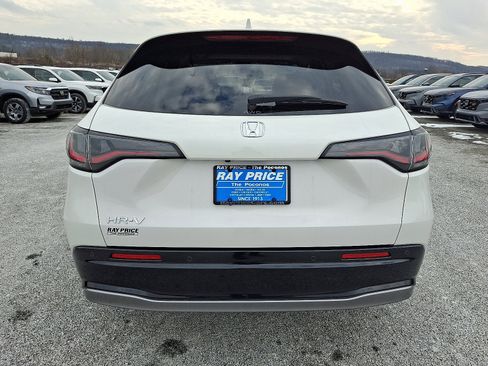 Certified 2025 Honda HR-V EX-L image 5
