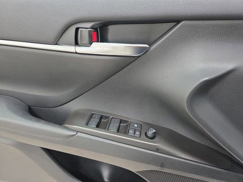 Certified 2024 Toyota Camry SE w/ Convenience Package image 25