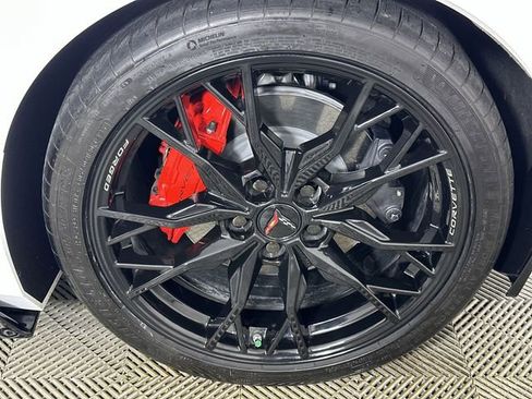 Used 2023 Chevrolet Corvette Stingray Preferred Conv w/ Battery Protection Package RWD image 34