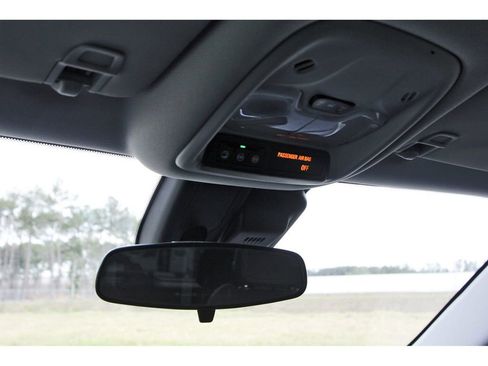 Used 2023 Chevrolet TrailBlazer LS image 26