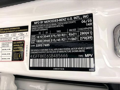 Certified 2025 Mercedes-Benz GLS 63 AMG 4MATIC image 27