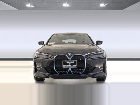 Used 2023 BMW i4 eDrive35 w/ Premium Package RWD image 5