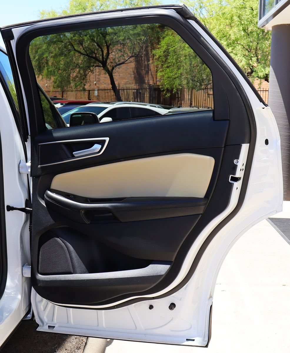Used 2020 Ford Edge SEL AWD/4WD image 27