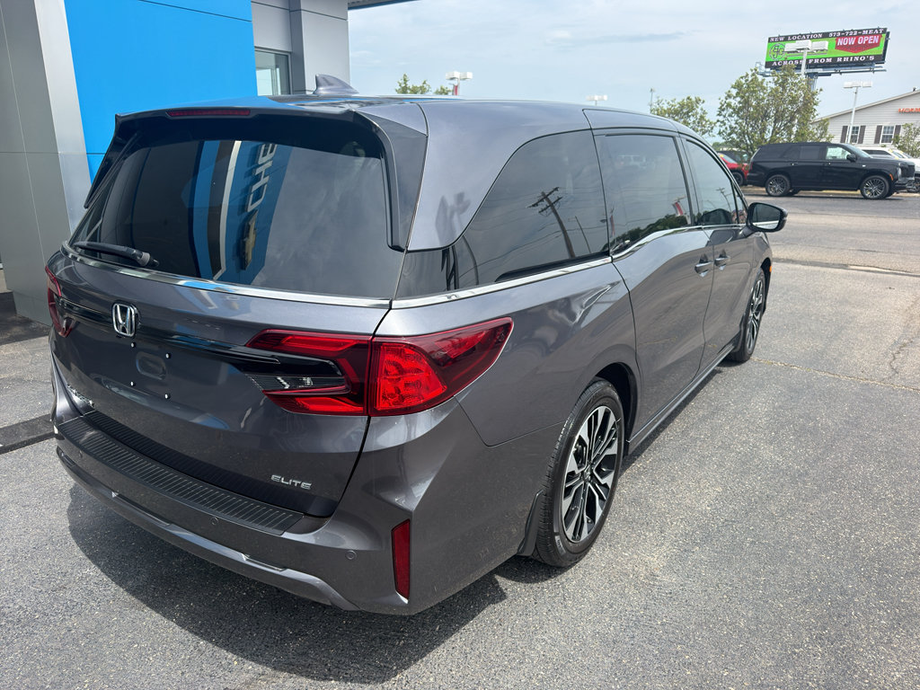 Used 2025 Honda Odyssey Elite image 3