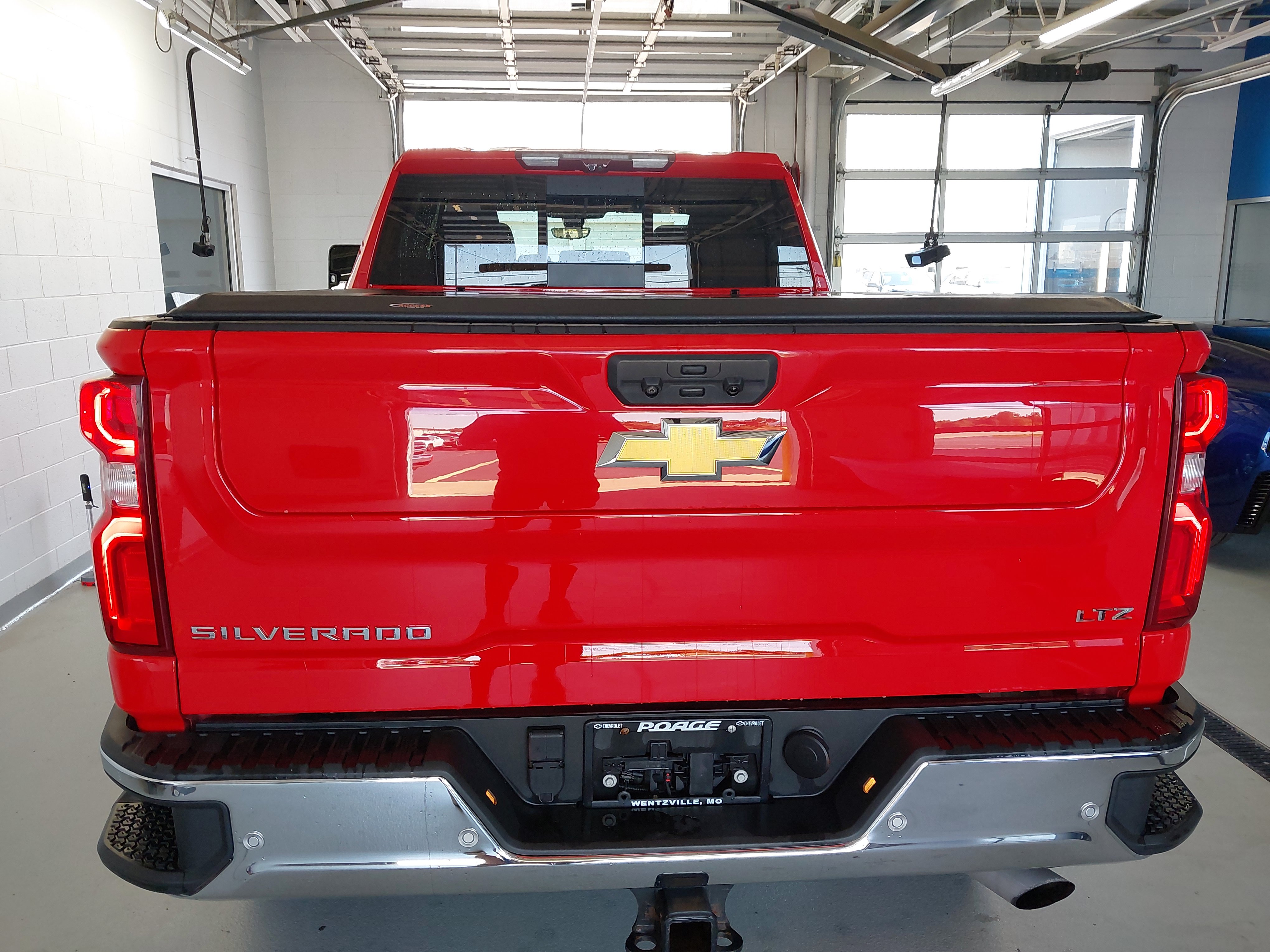Used 2022 Chevrolet Silverado 2500 LTZ AWD/4WD image 33