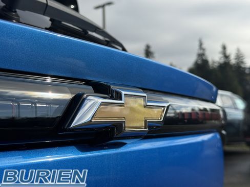 New 2026 Chevrolet Equinox EV LT image 37