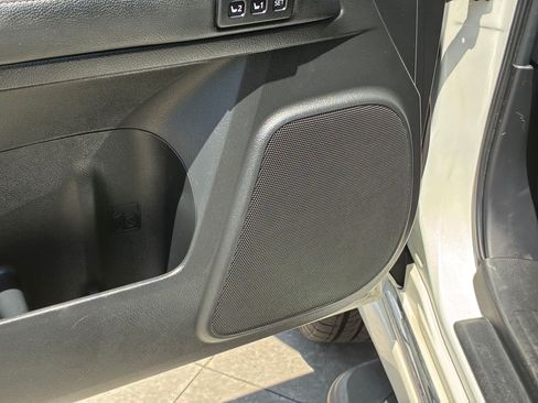Used 2021 Toyota 4Runner Limited AWD/4WD image 15